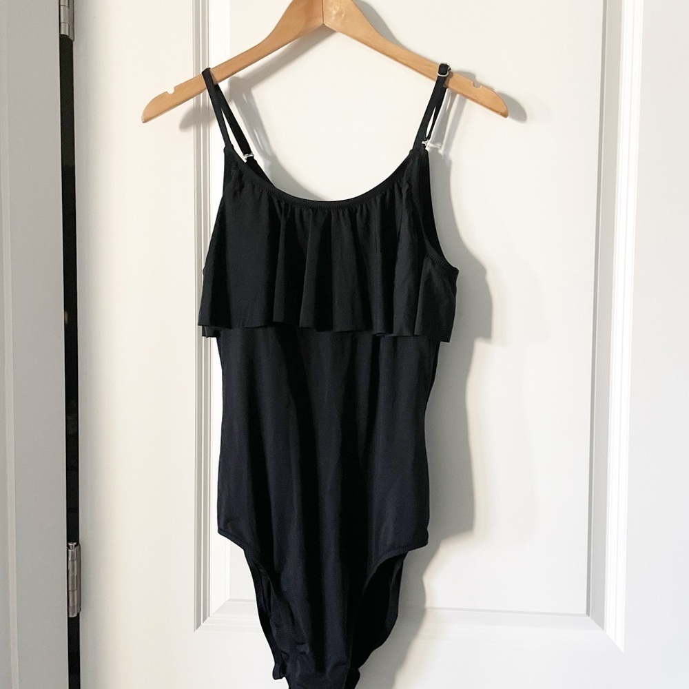 Garnet Hill Signature Ruffle One Piece Swimsuit Flattering Neutral